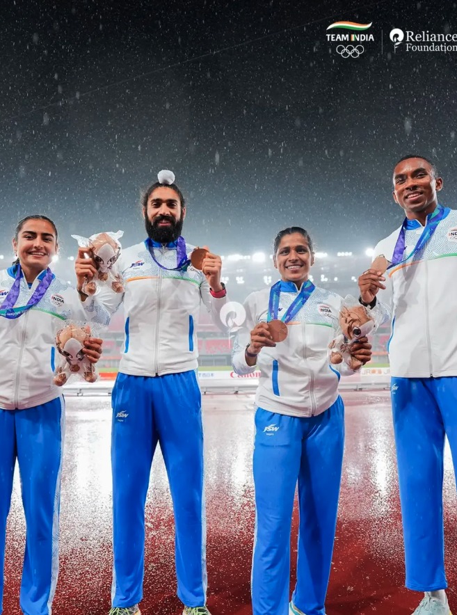 Harita Bhadra, Gurindervir Singh, Sneha S S and Animesh Kujur with their Asian Games 2026 bronze medals